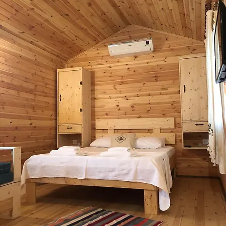 Suzi'nin Bahcesi Evler Apartahotel *